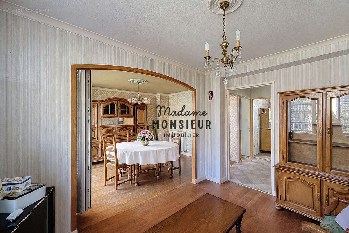 Appartement à BOURGOIN-JALLIEU