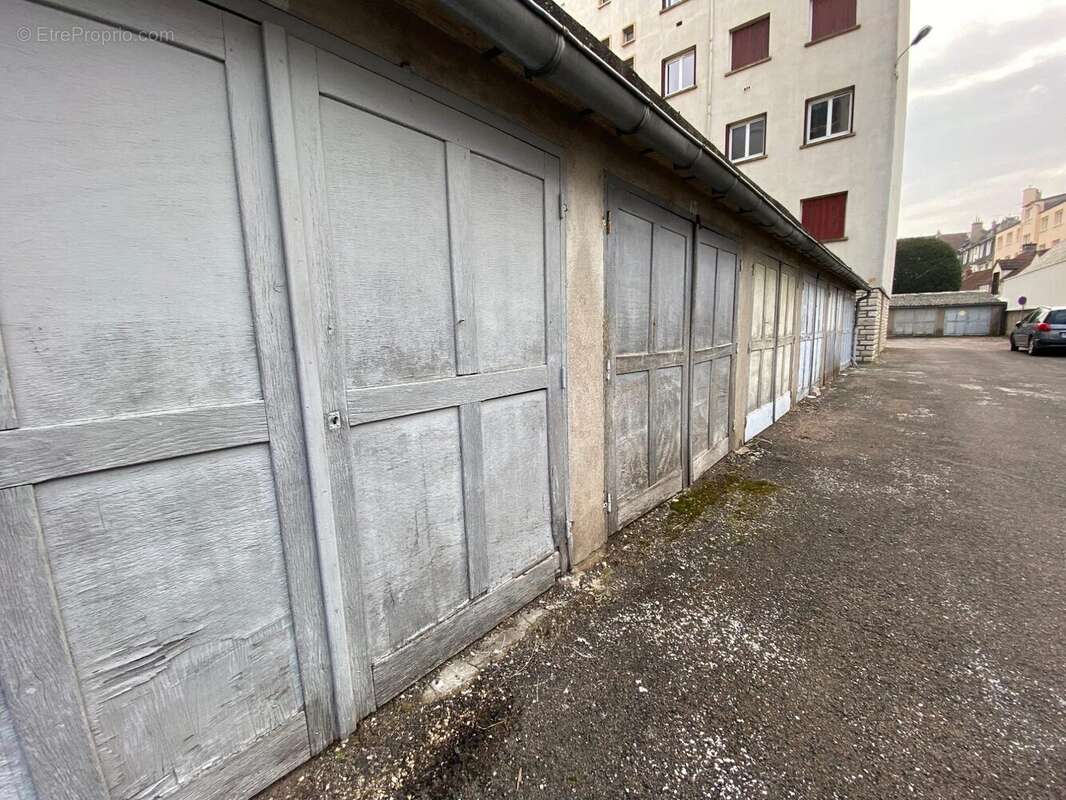 Parking à DIJON