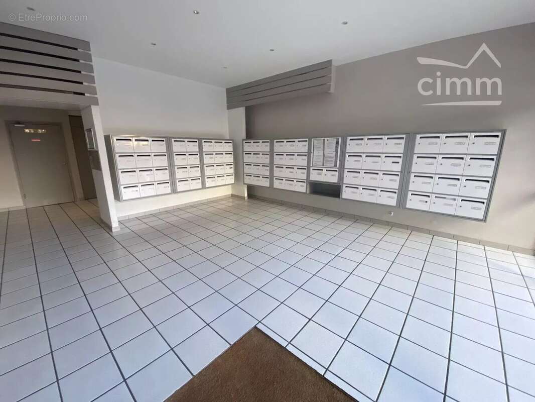 Appartement à SAINT-ETIENNE