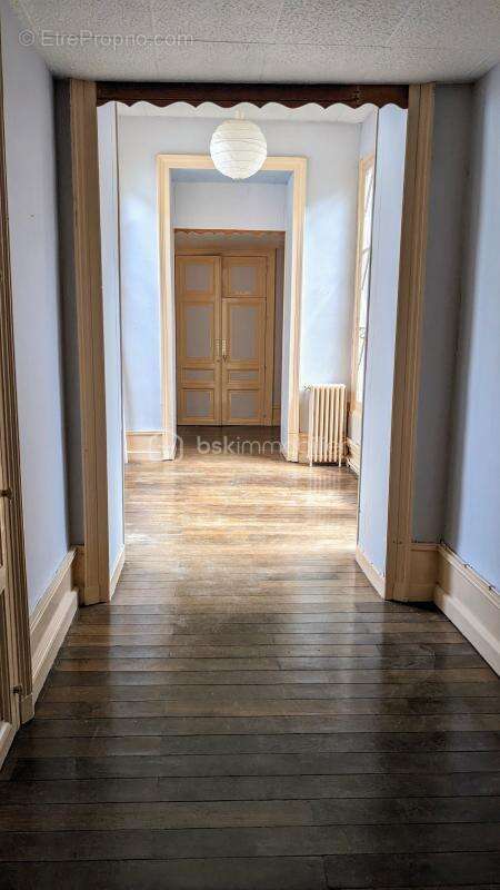 Maison à SAINTE-MAURE-DE-TOURAINE