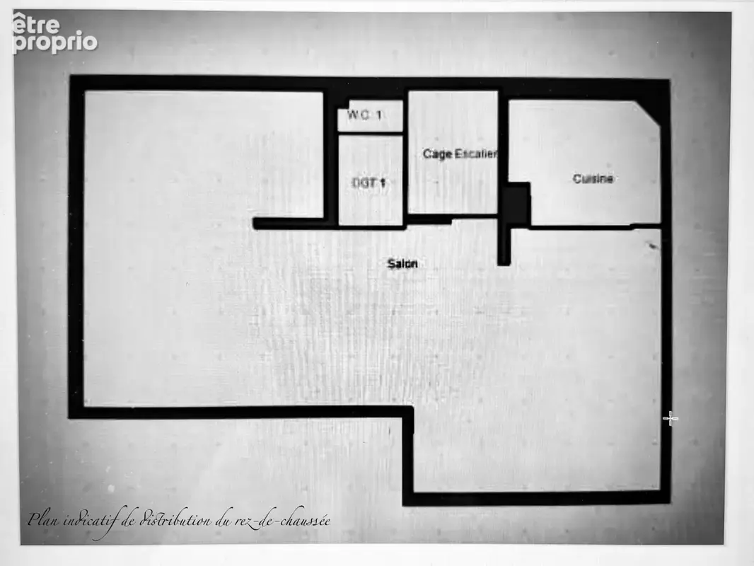 ROYAT - Grande maison familiale à rénover avec vue panoramique, terrain rare, piscine - photo 6