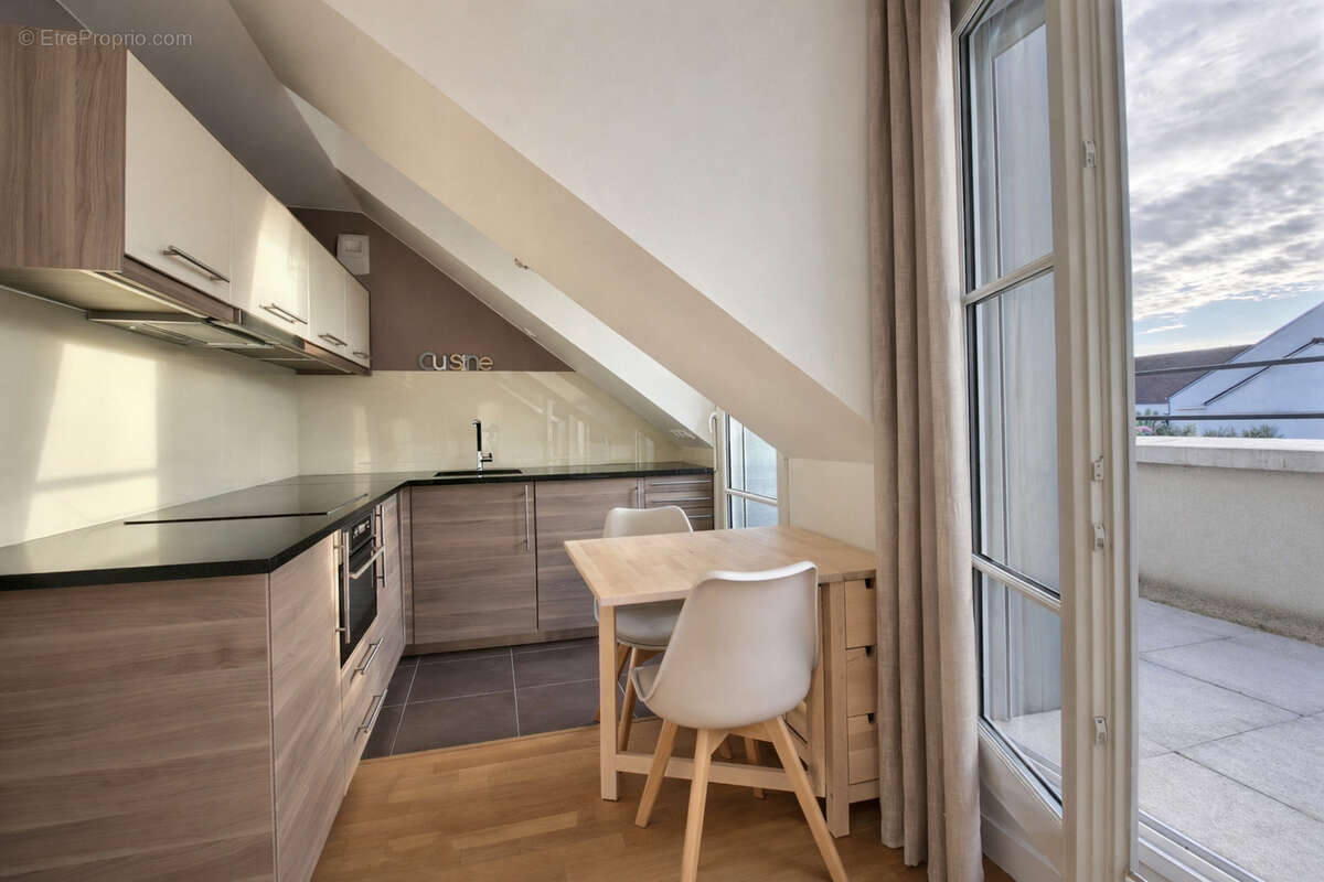 Appartement à MAISONS-LAFFITTE