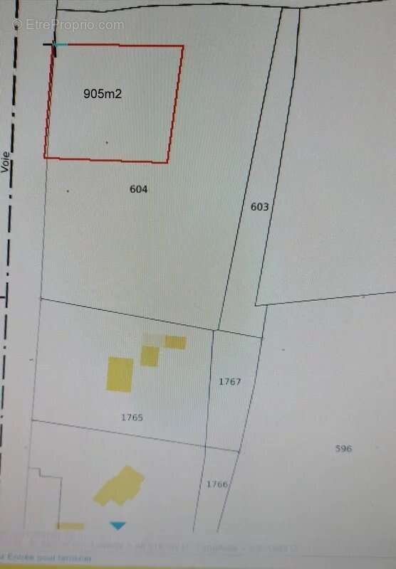 Terrain à CHATELAUDREN