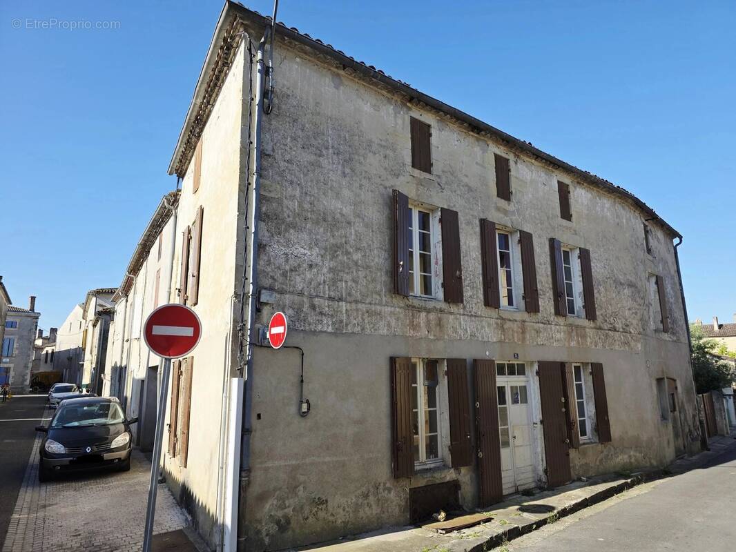 Maison à MONSEGUR