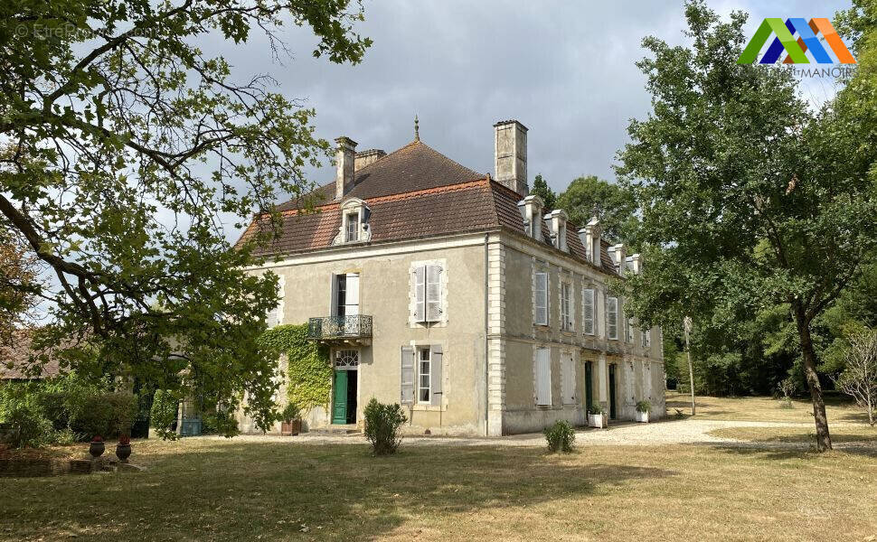 Maison 400 m² à Nogaro  - photo 4