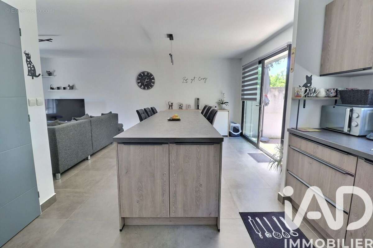 Photo 6 - Maison à SORGUES