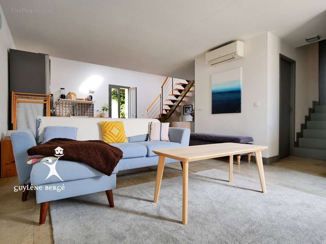 Appartement à LE CAILAR