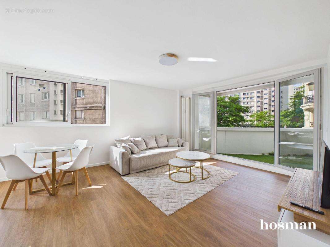 Appartement à PARIS-15E