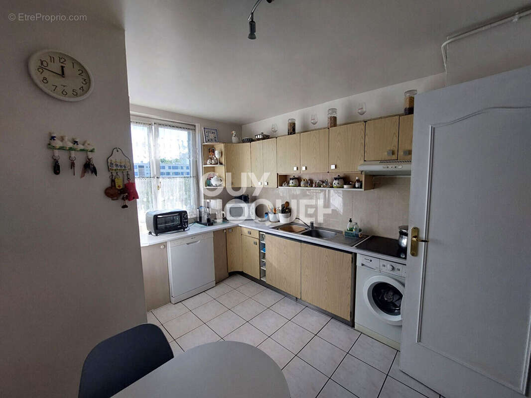 Appartement à ROSNY-SOUS-BOIS