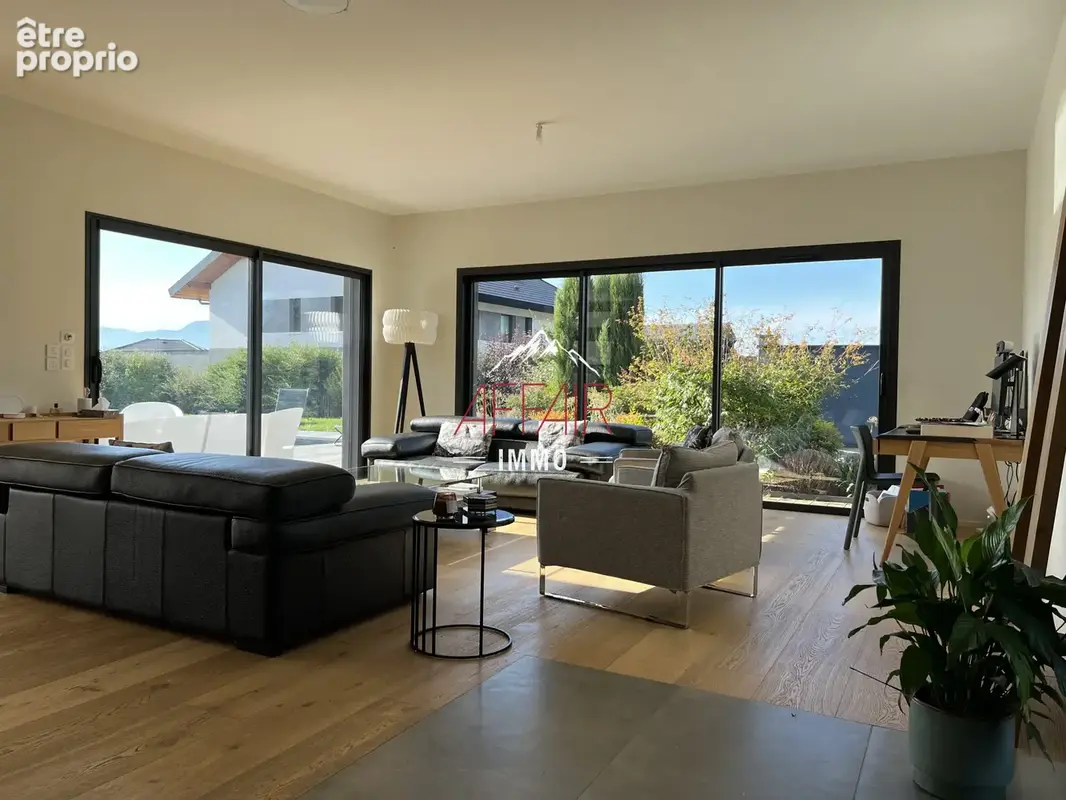 Maison de type 6 aux prestations de qualité, avec piscine - photo 8