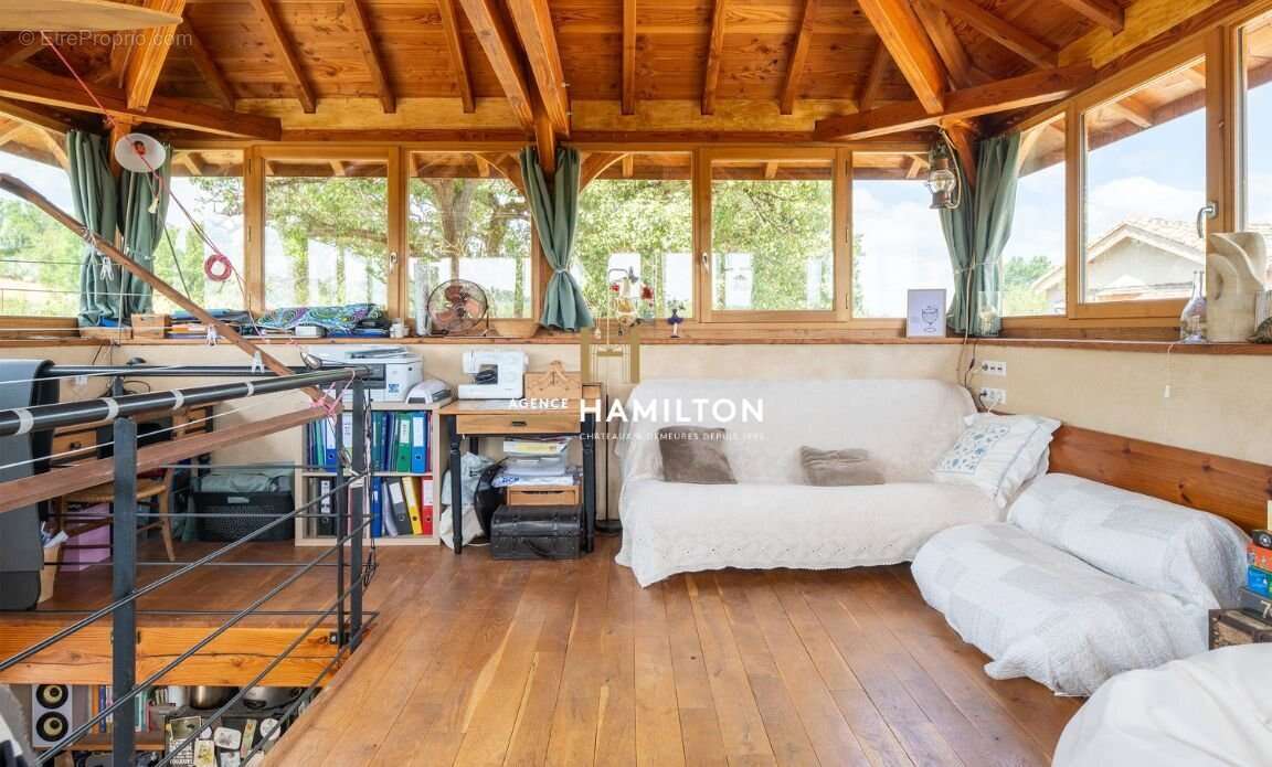 Maison à CORDES-SUR-CIEL