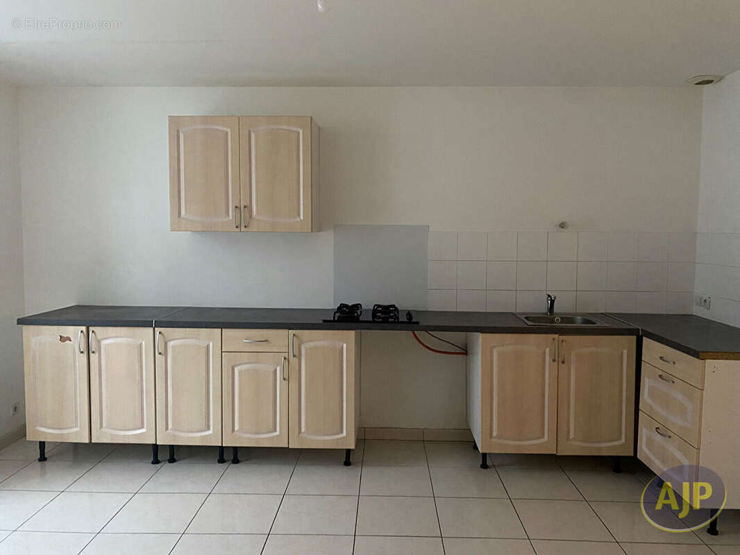 Appartement à NOZAY