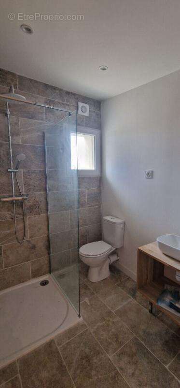 Appartement à L'ISLE-SUR-LA-SORGUE