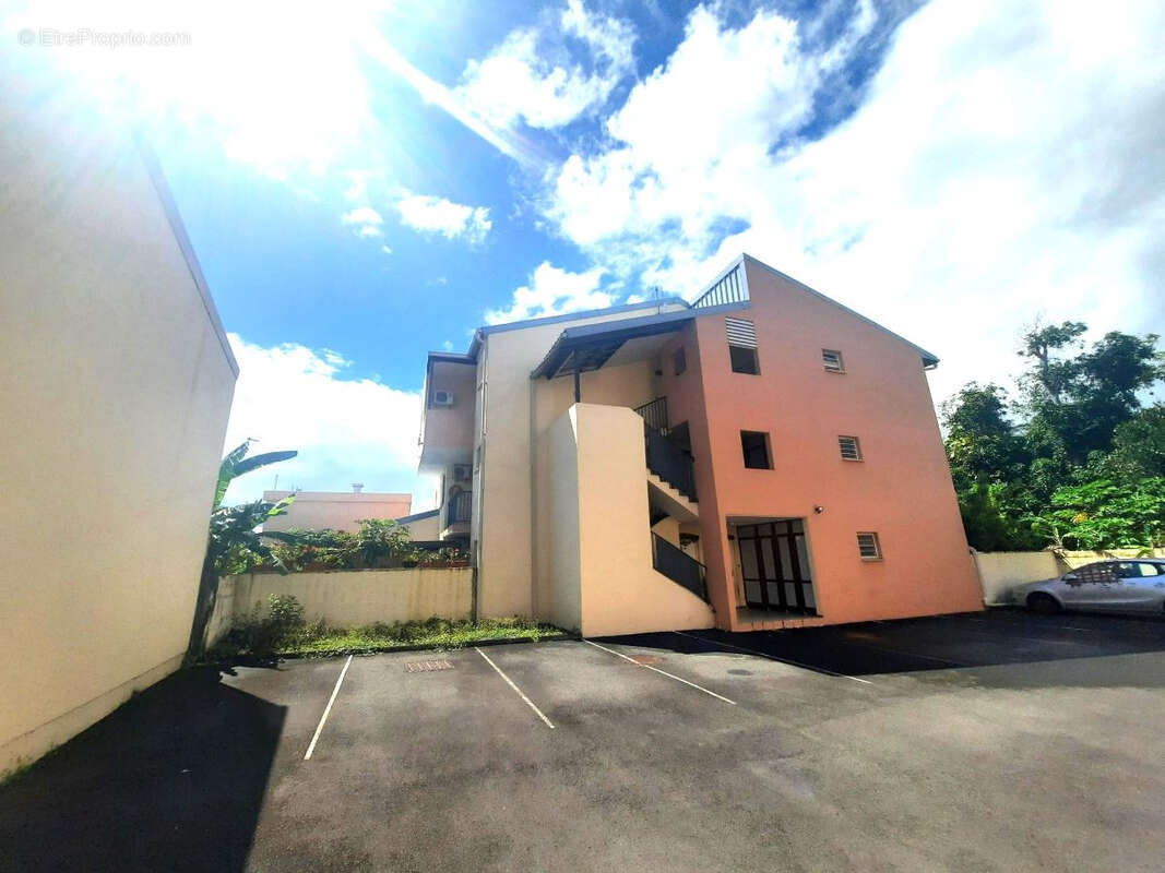 Appartement à SAINT-BENOIT