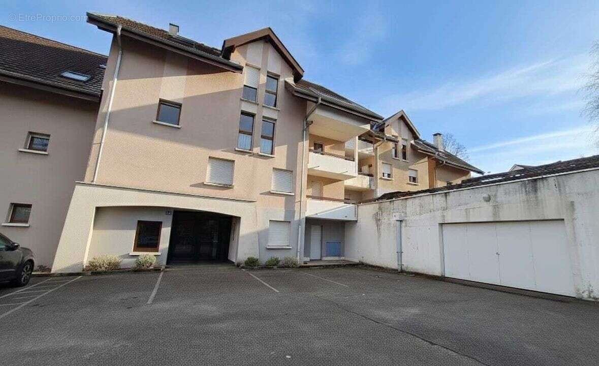 Appartement à BASSENS