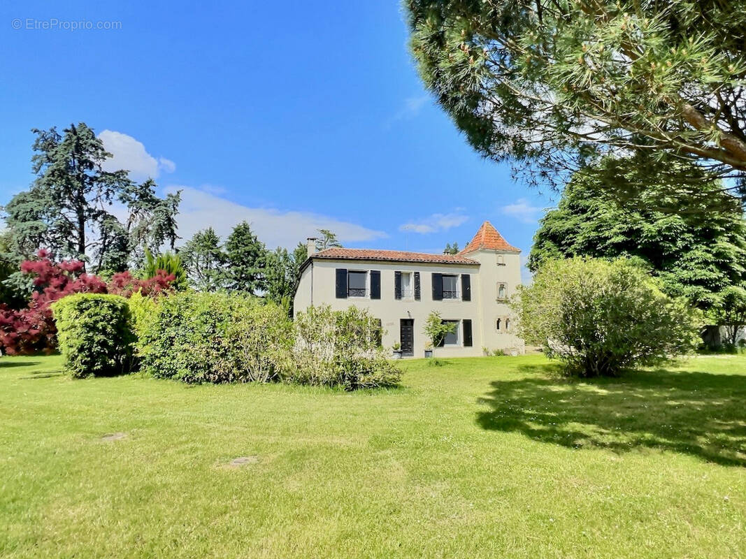 Maison à VILLENEUVE-SUR-LOT