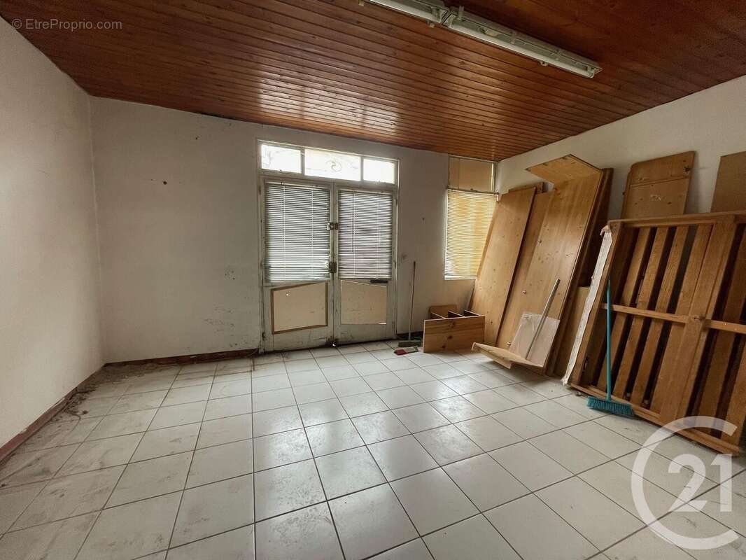 Maison 87 m² à Coutras  - photo 2