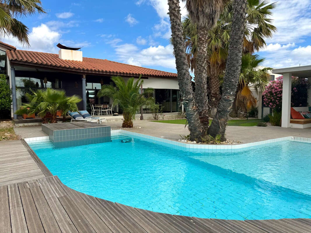 POLLESTRES Villa contemporaine de 260 m2 Parcelle de plus de 1 600 m2 - photo 25