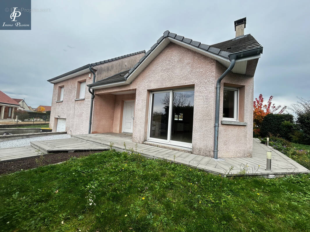 Maison à NUITS-SAINT-GEORGES
