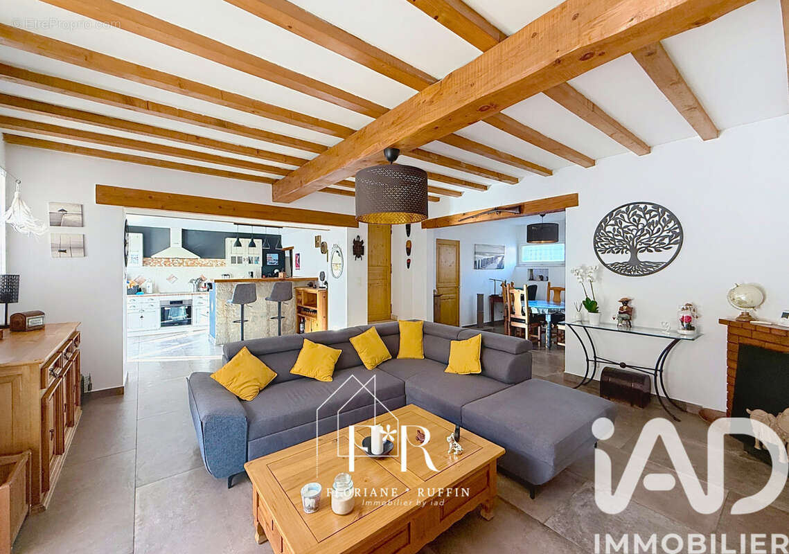 Photo 2 - Maison à MORIERES-LES-AVIGNON