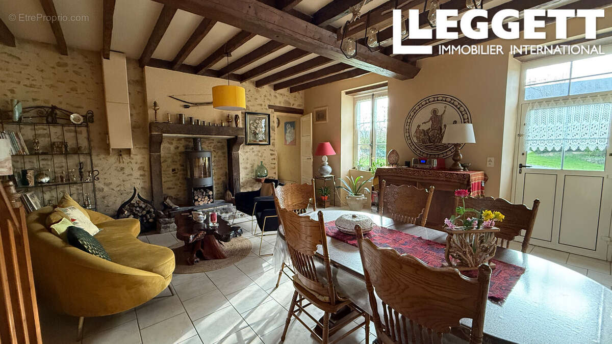 Maison à VIMARCE