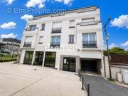 Appartement à BURES-SUR-YVETTE