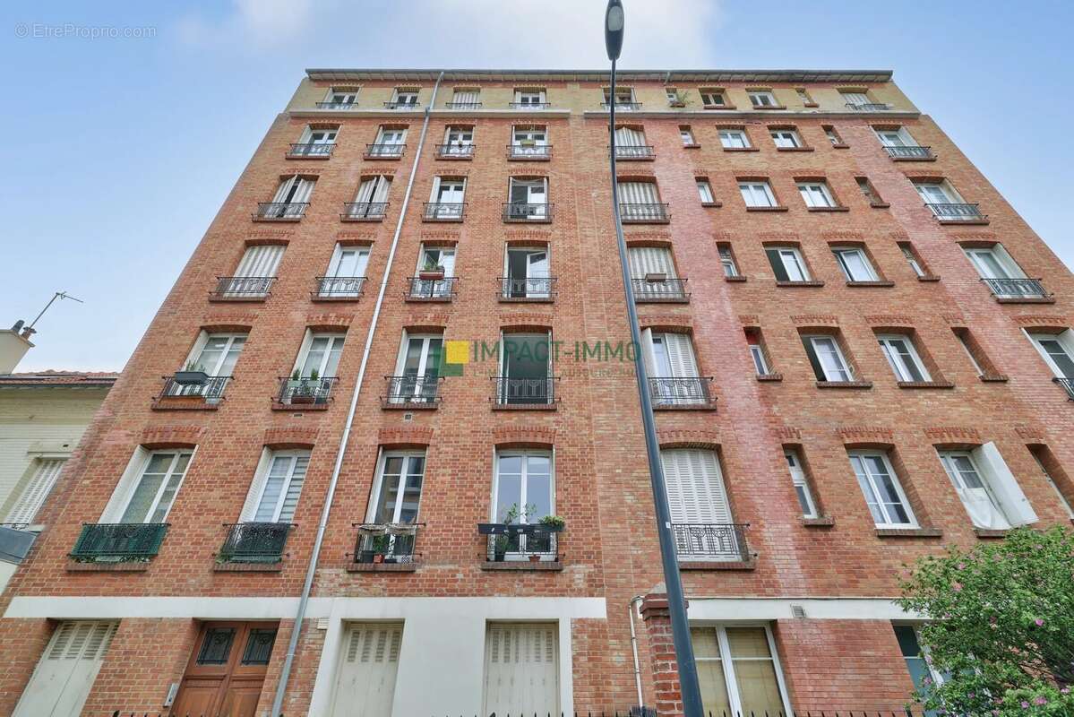 Appartement à BOIS-COLOMBES