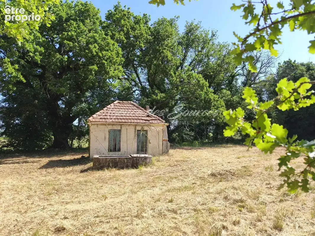 Maison à ESPARRON