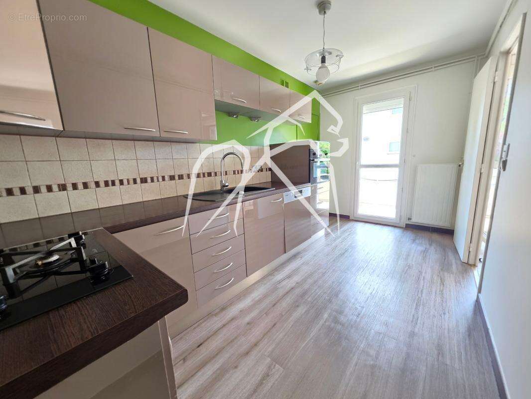 Appartement à BOIS-GUILLAUME