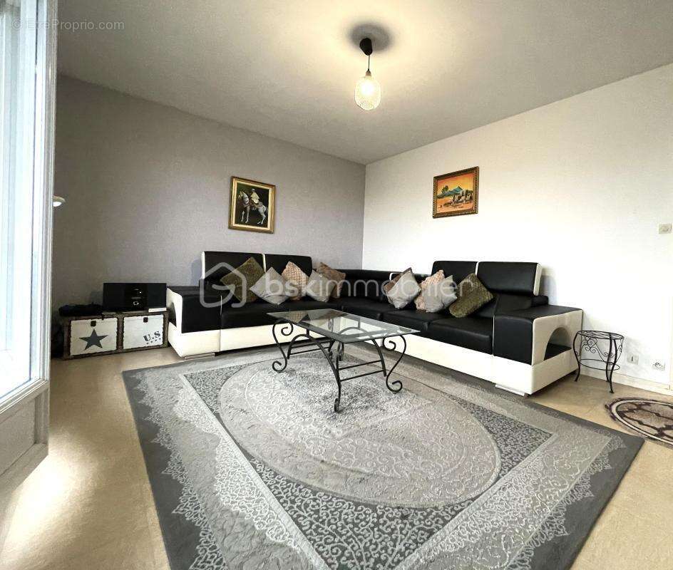 Secteur à forte demande! Appartement 50 m² – Angers  Idéal pour une résidence principale ou un investissement locatif - photo 3