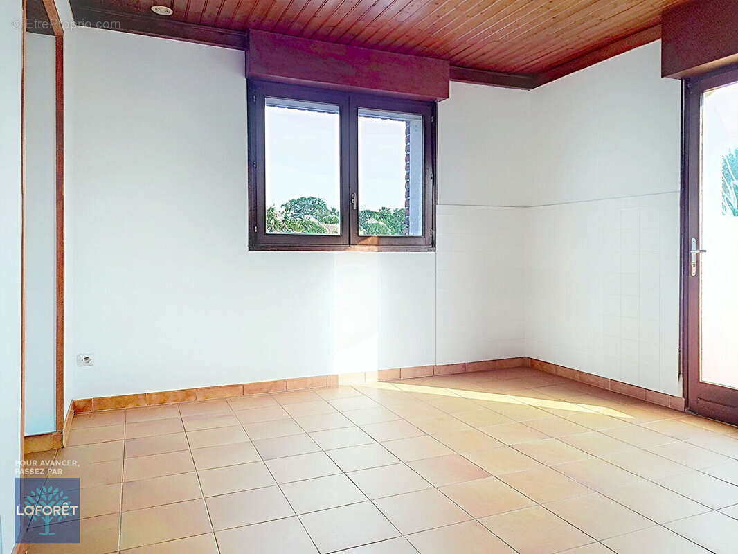 Maison Ardres 5 pièce(s) 96.67 m2 - photo 3