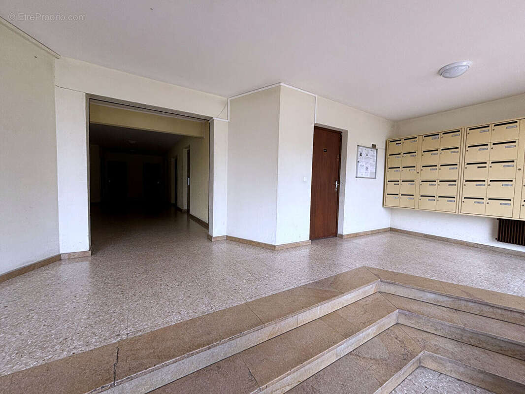 Appartement à RIORGES