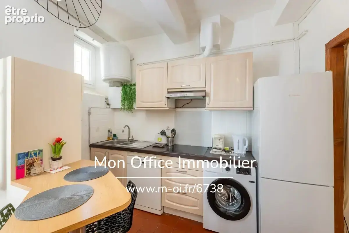 Référence : 6738-YAN. - Appartement 1 pièce en centre ville - photo 2
