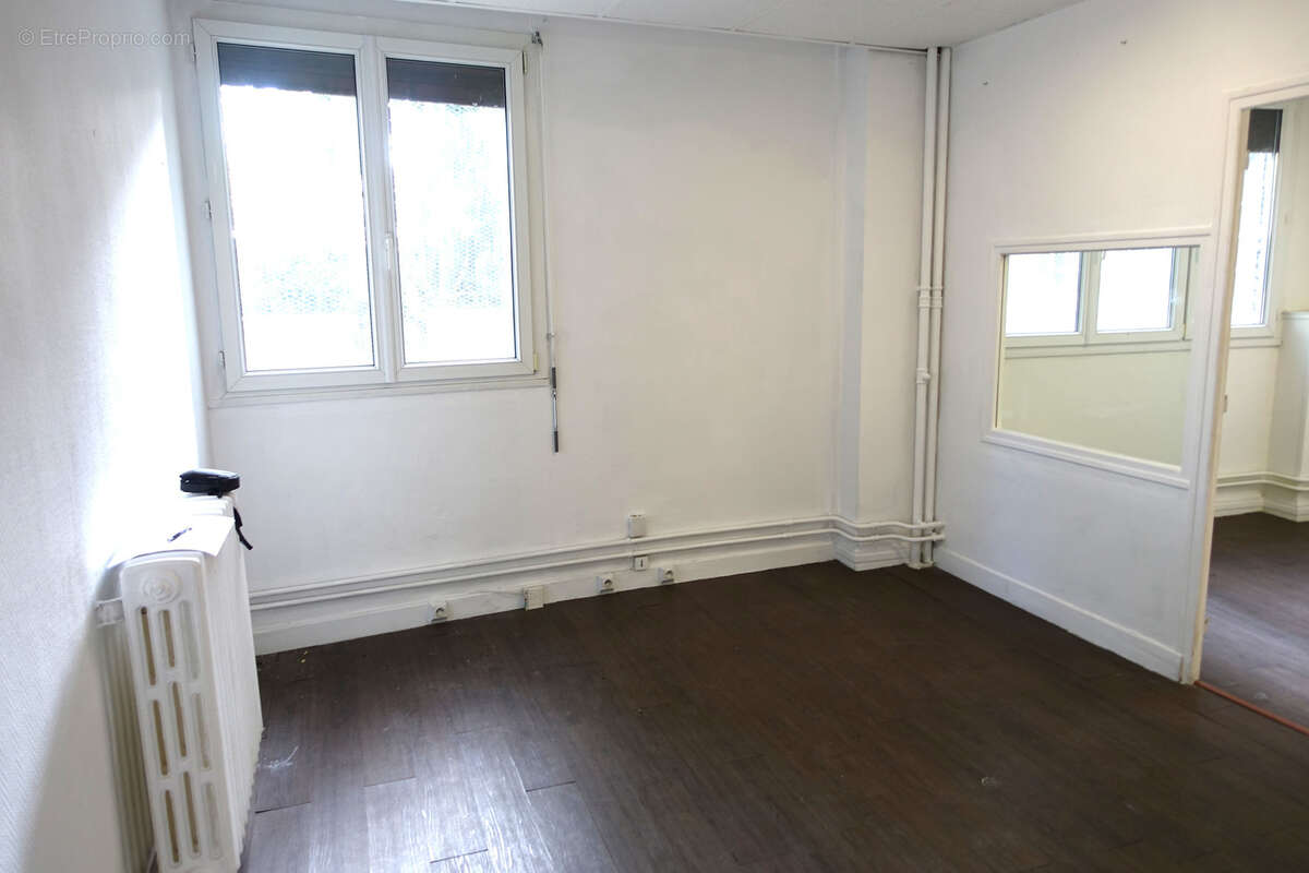 Commerce à PARIS-12E