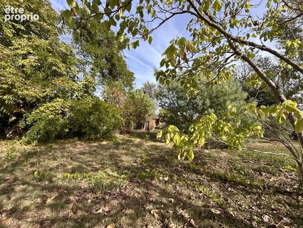 SAINT REMY : Maison de plain-pied de 150 m² à restaurer sur 5 051 m² de terrain - photo 18