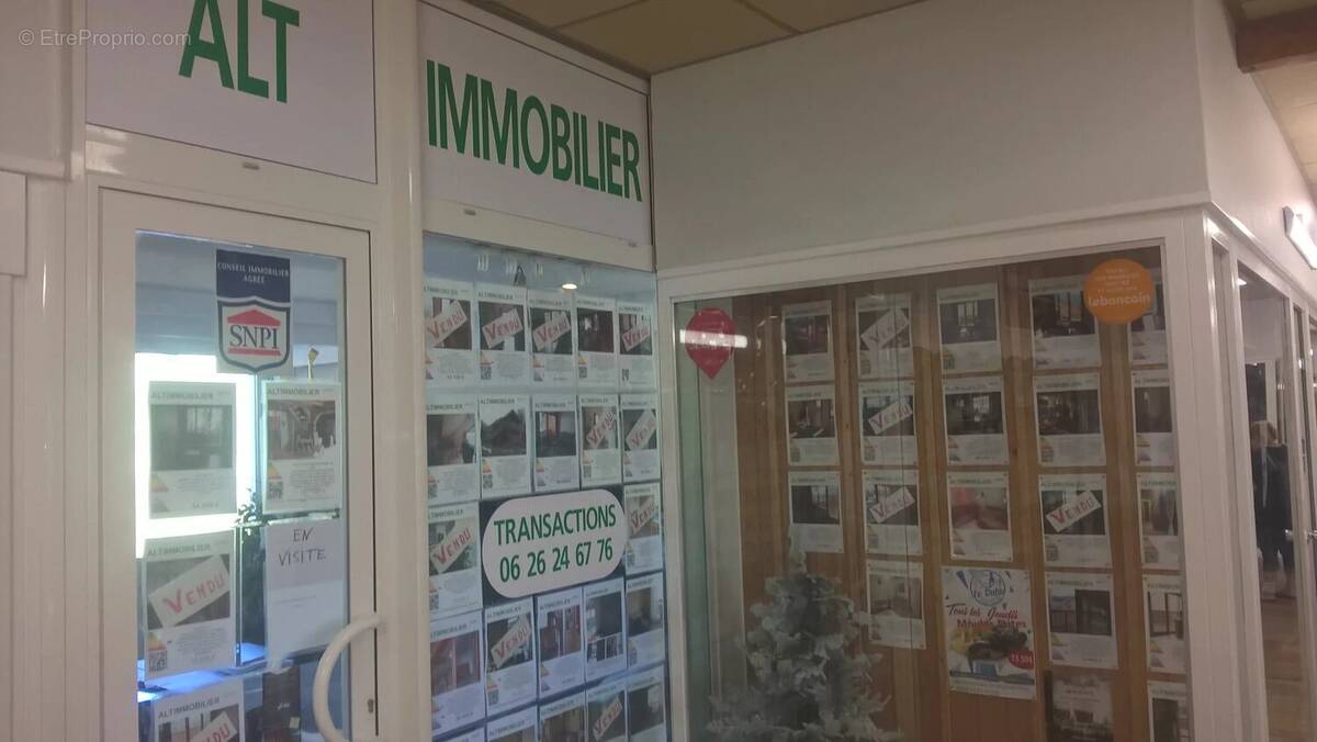 Parking à AGNIERES-EN-DEVOLUY