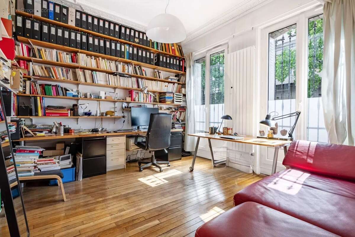 Maison à IVRY-SUR-SEINE