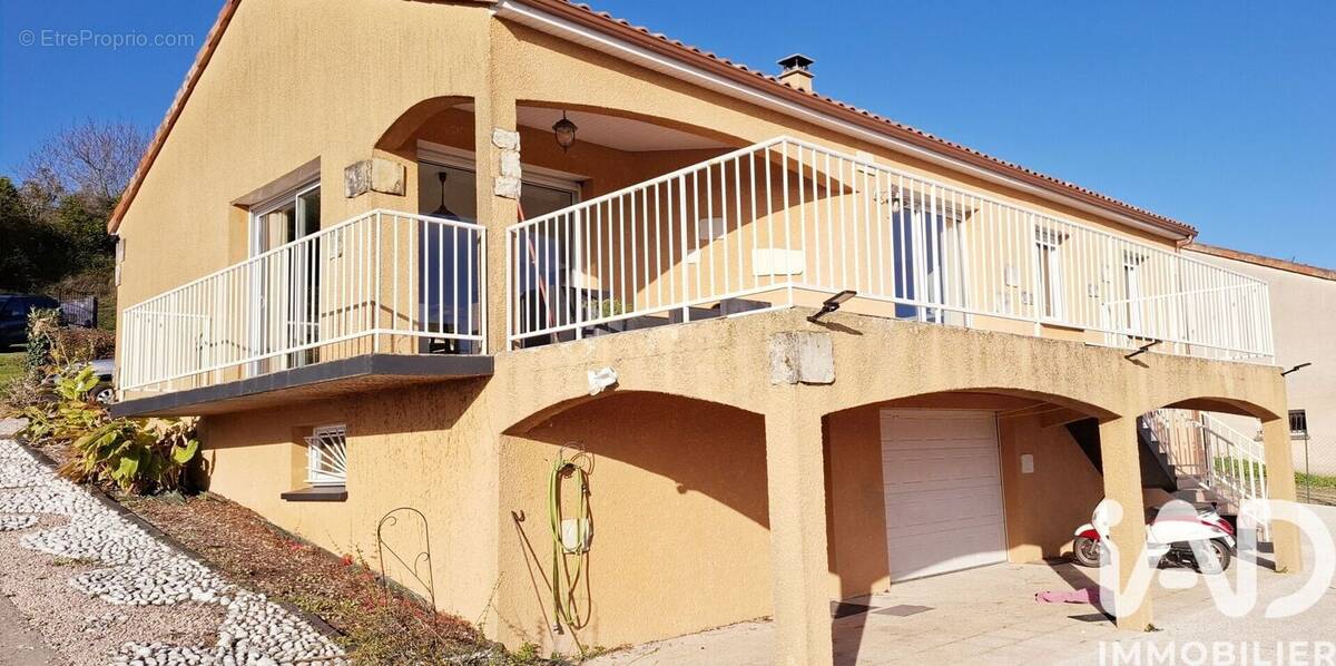 Photo 1 - Maison à NAINTRE