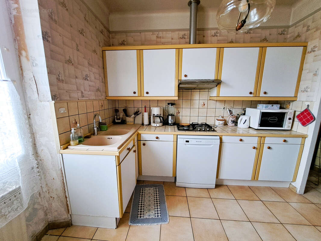 Maison à PONT-SUR-YONNE