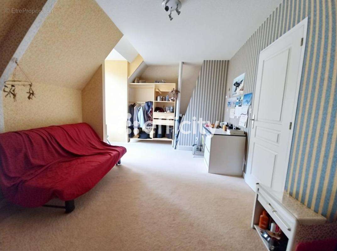 Maison à BAILLEAU-ARMENONVILLE