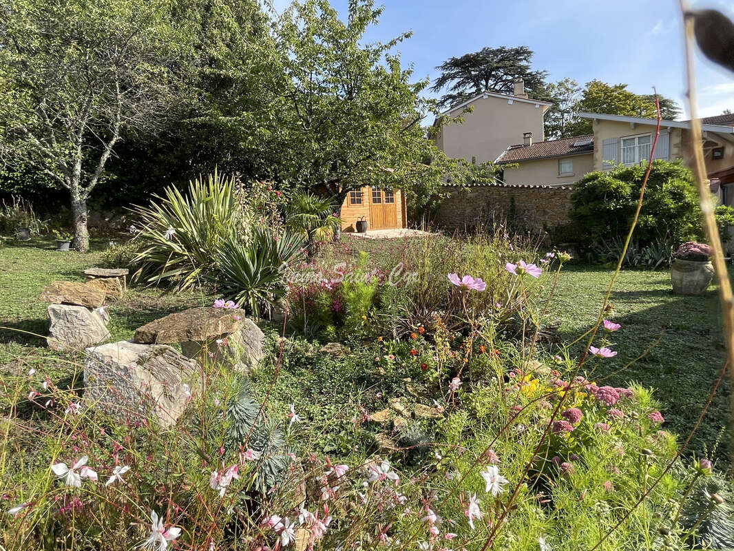 Maison à SAINT-CYR-AU-MONT-D'OR