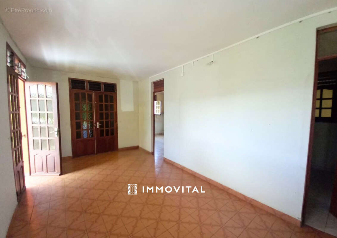 VENTE Maison T4 de Plain-Pied avec Grand Jardin Arboré - GUERY ANSE-BERTRAND - photo 3