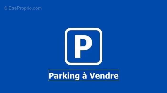 Parking à CANNES