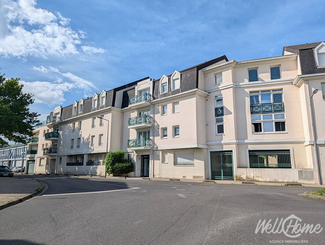 Appartement à JOUY-LE-MOUTIER