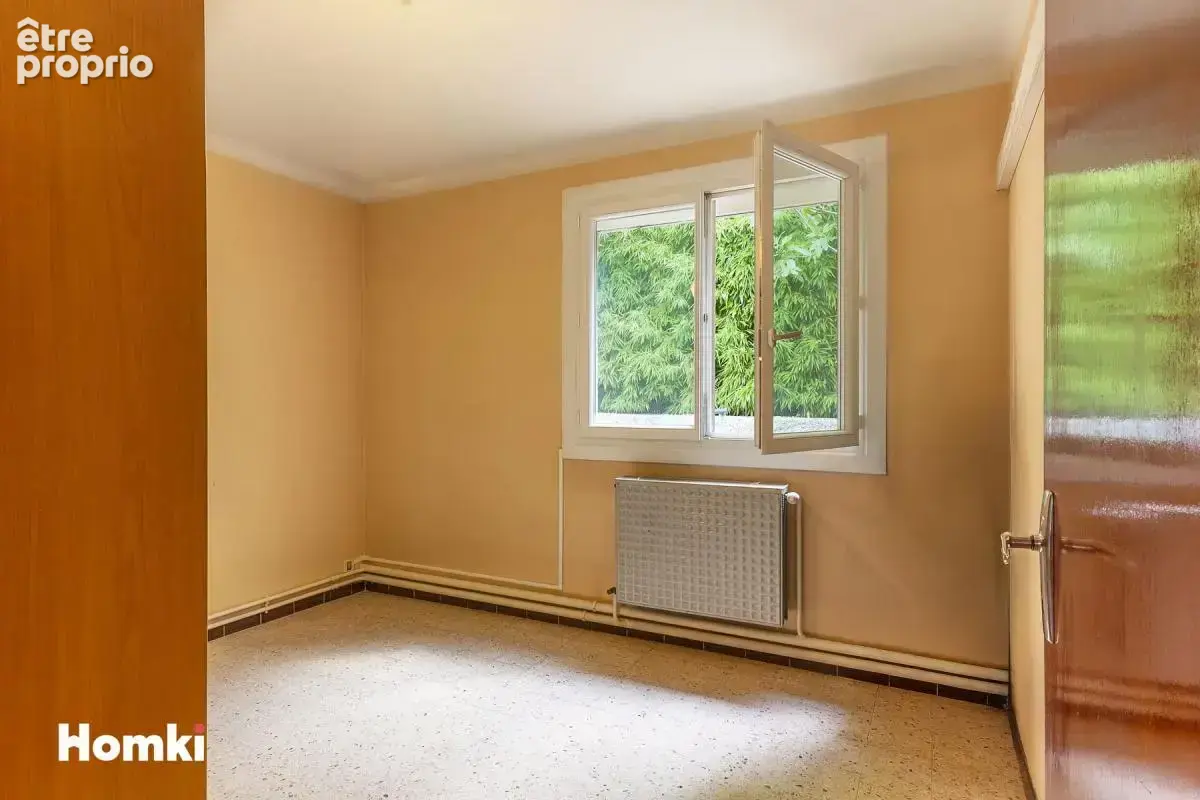 Maison/Villa T6 de 137 m² à Montélimar 26200 accès PMR - photo 8