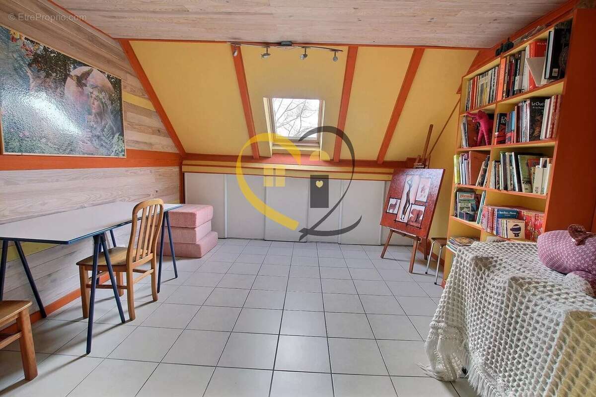 Maison à TRAINOU