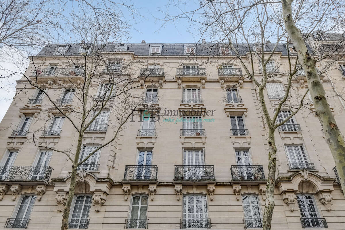 Appartement à PARIS-12E