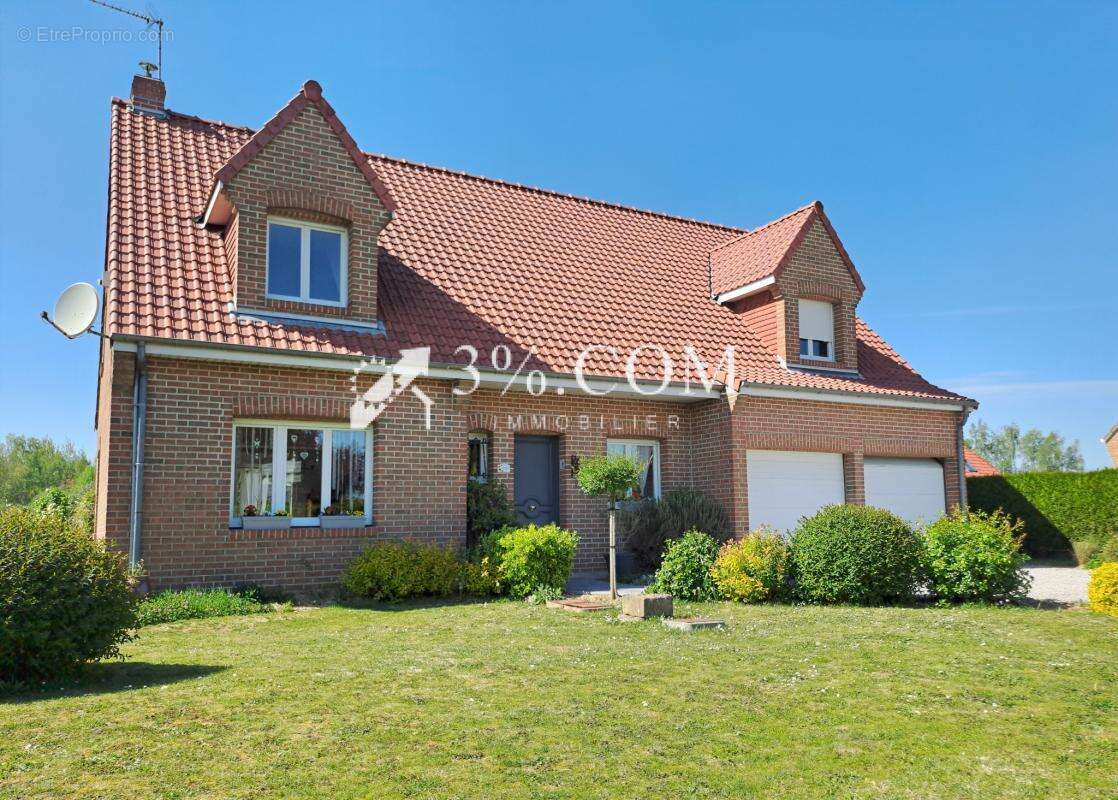 Maison à NEUVE-CHAPELLE