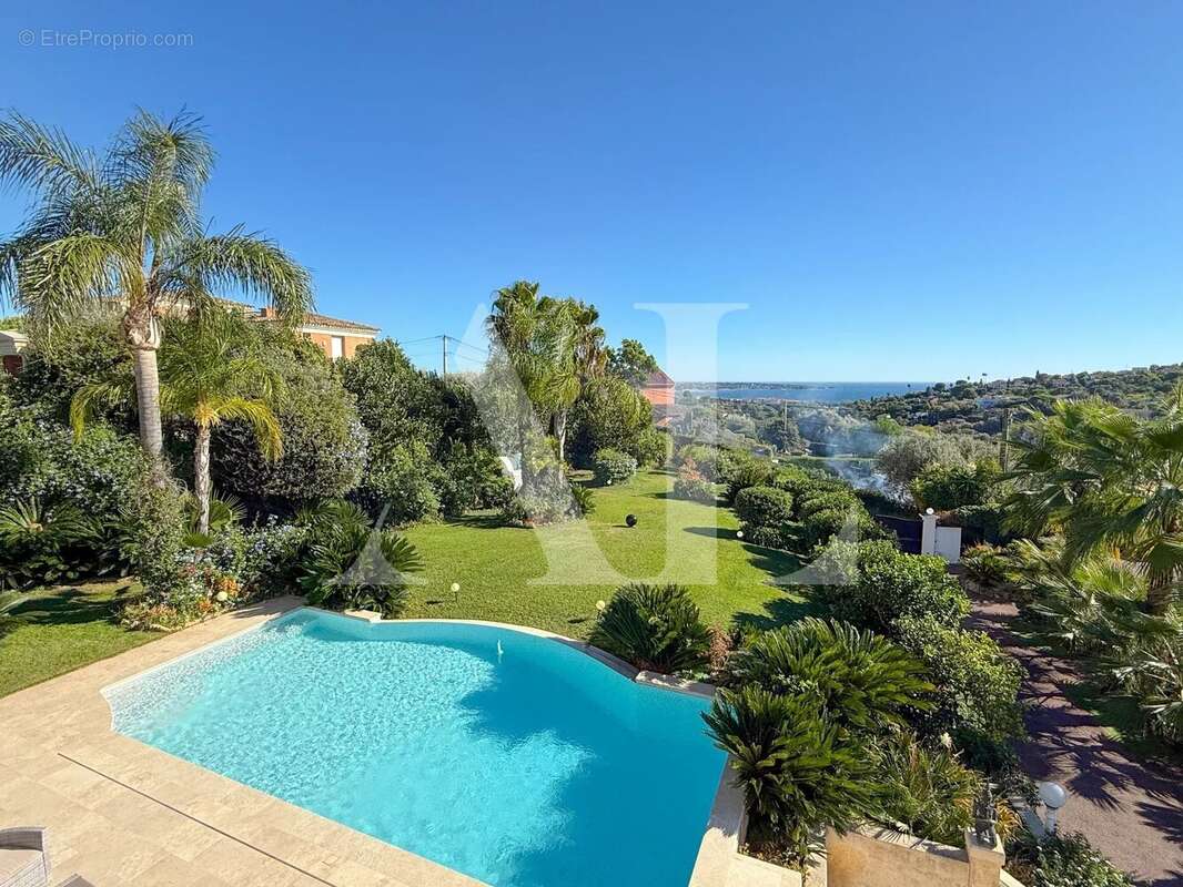 Maison à ANTIBES
