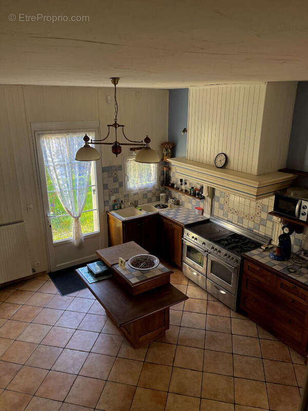Maison à AMBARES-ET-LAGRAVE